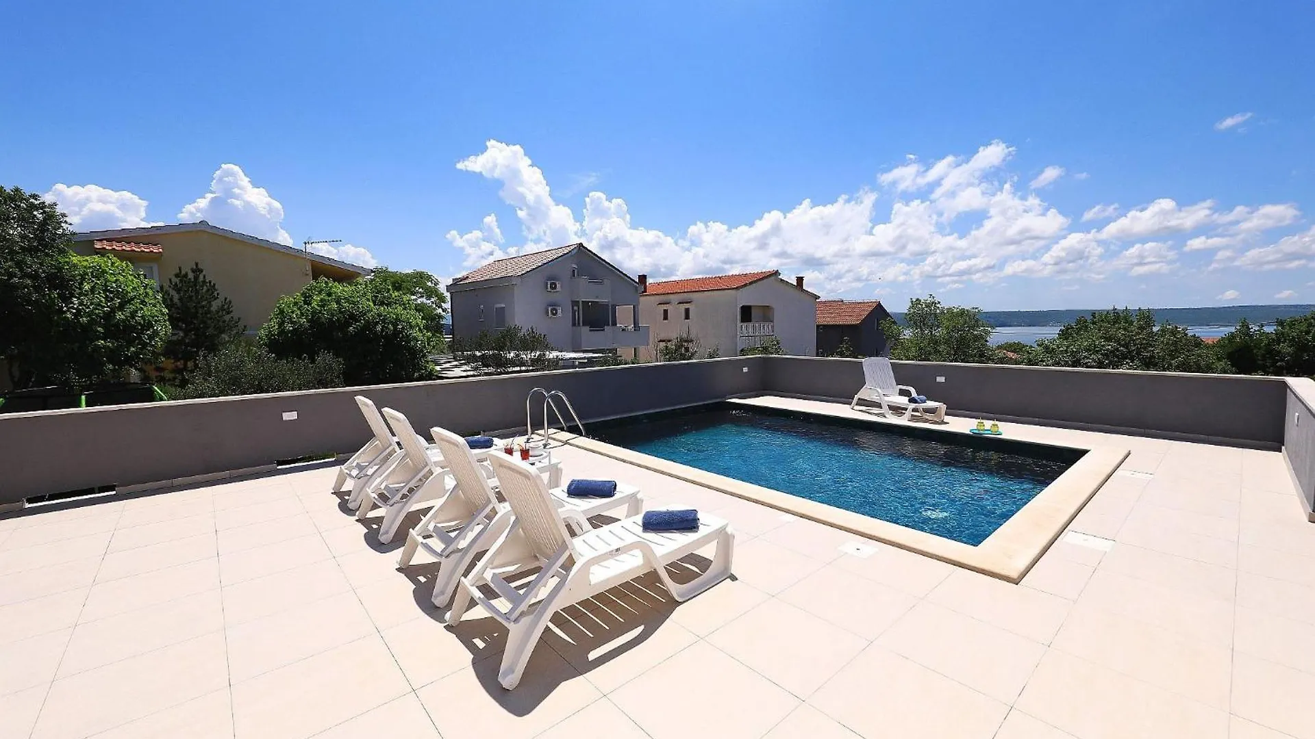 Holiday home Maslenica Villa