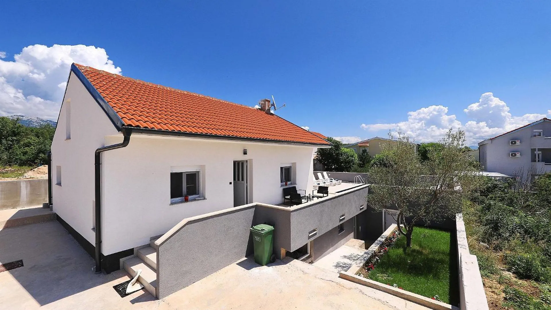 Maslenica Villa 0*,  Croatia