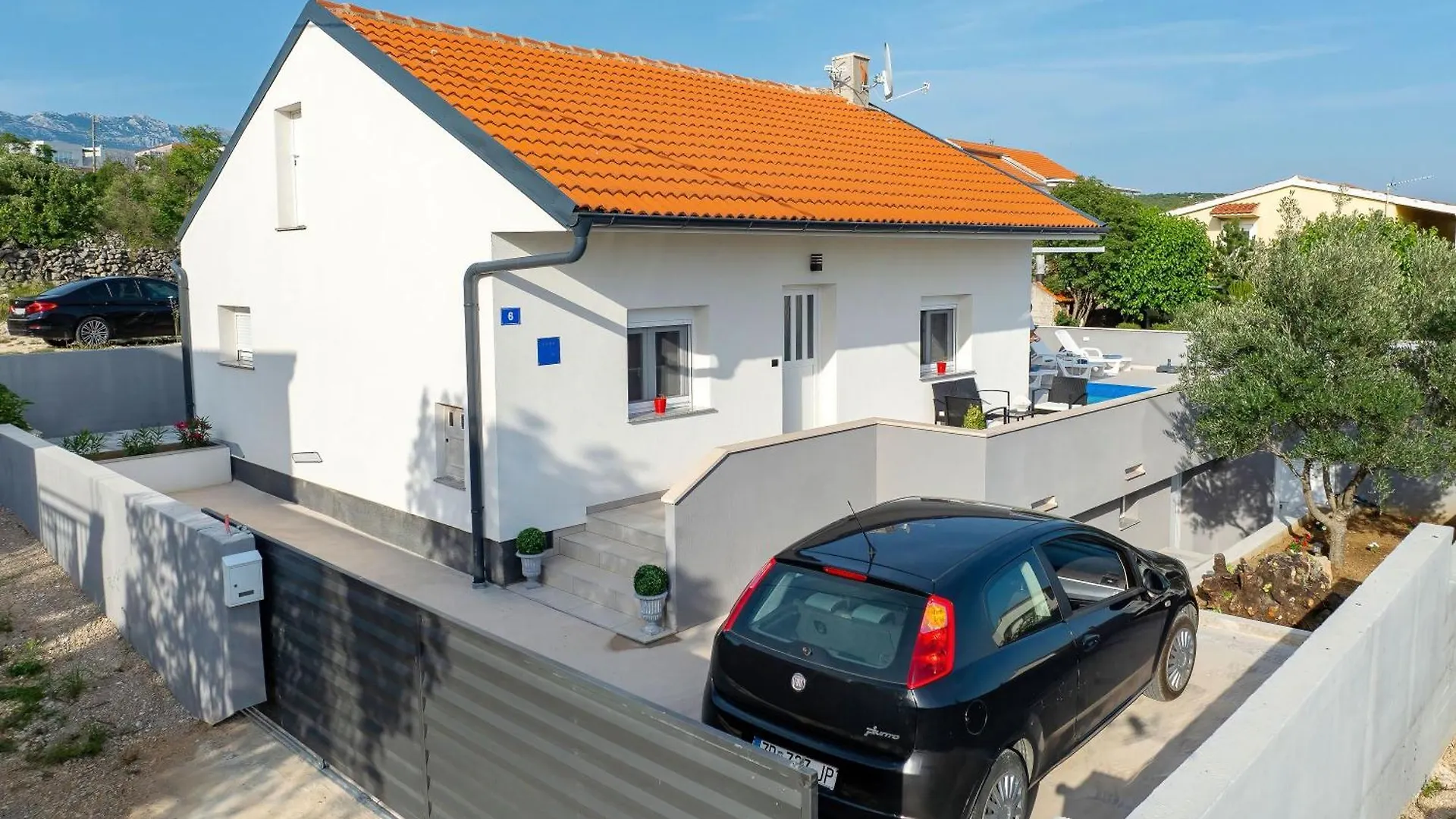 Holiday home Maslenica Villa