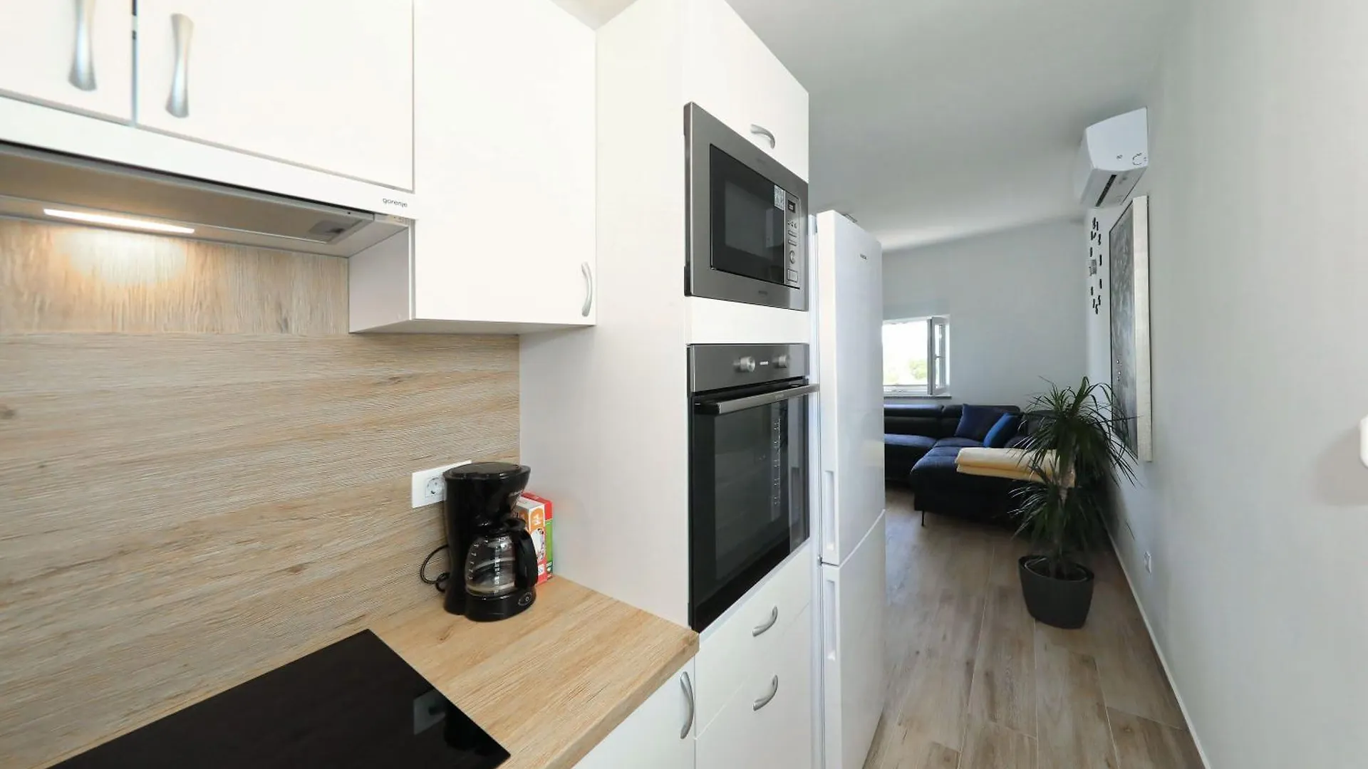 Holiday home Maslenica Villa